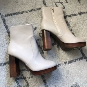 DOLCE VITA WHITE BOOTIES